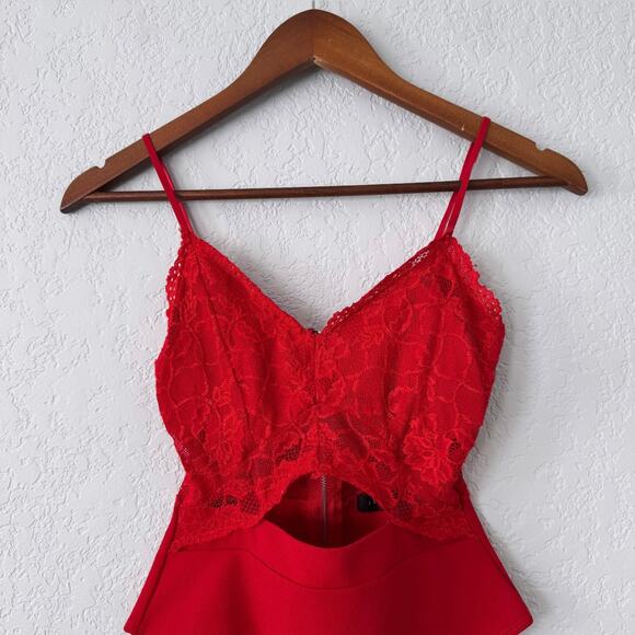 Faded Rose Red Lace Top Cut Out Bodysuit Size Small - Picture 2 of 7